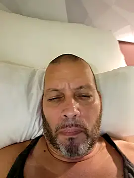 Snapshot of Just2much chatting on 10-15-25, 11:49 Just2much online show from 10-15-25, 11:49