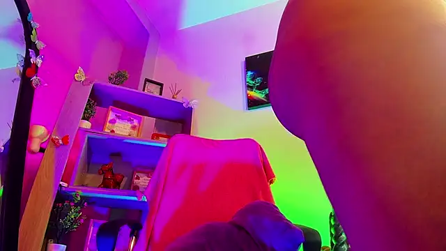 kuromi69 online show from 09-28-25, 03:56