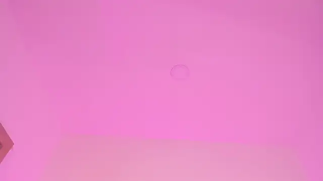 Sara  Williams online show from 01-12-26, 03:56