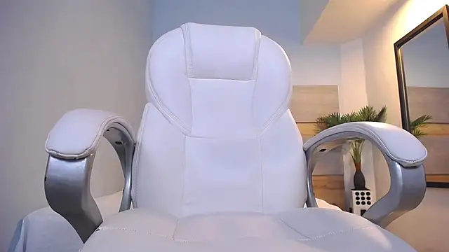 Violetta rainbow online show from 01-23-25, 10:32