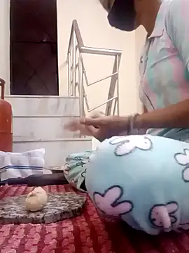 Payal-Love143 online show from 12-05-24, 02:22