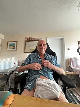 cutaboverest online show from 02-13-26, 04:03