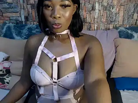 Foxy African online show from 02-27-25, 02:42