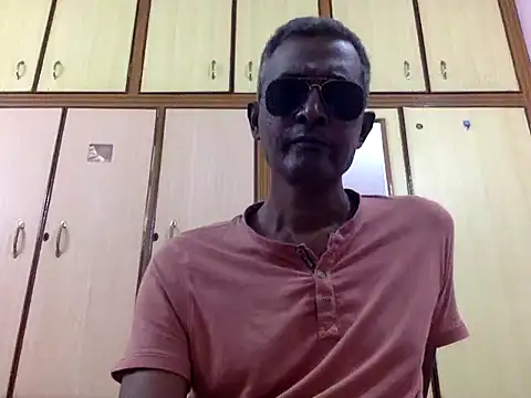 Lookin4Kinky Partner online show from 12-23-25, 07:17