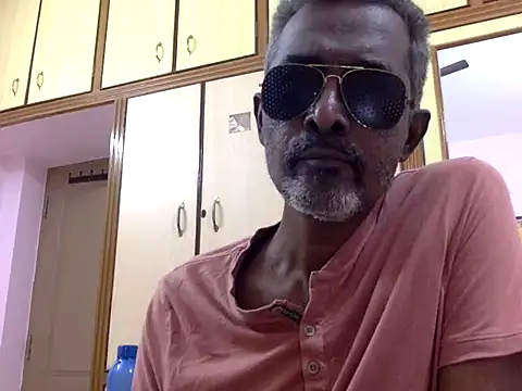 Lookin4Kinky Partner online show from 01-14-26, 03:06