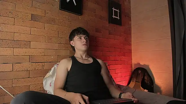 Snapshot of Ares_Dickson chatting on 12-27-24, 06:46 Ares Dickson online show from 12-27-24, 06:46
