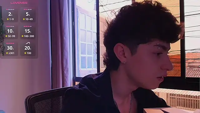 Snapshot of Ares_Dickson chatting on 10-19-25, 07:03 Ares Dickson online show from 10-19-25, 07:03