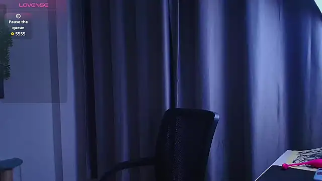 Snapshot of Ares_Dickson chatting on 11-11-25, 03:06 Ares Dickson online show from 11-11-25, 03:06