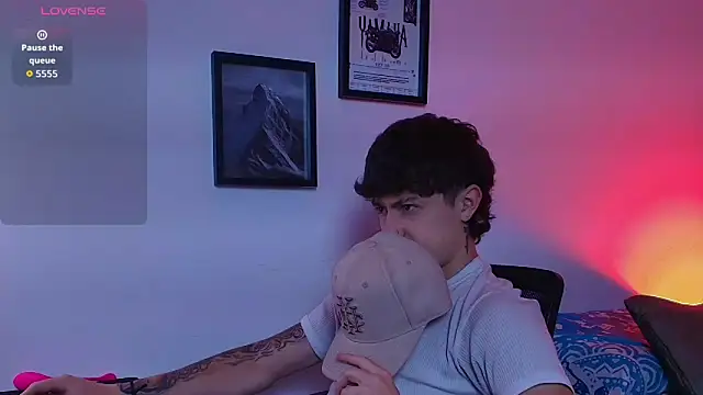 Snapshot of Ares_Dickson chatting on 11-12-25, 09:03 Ares Dickson online show from 11-12-25, 09:03