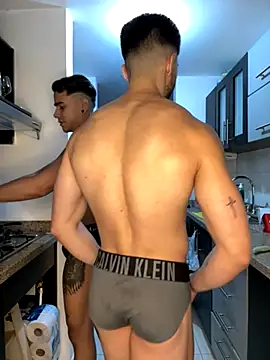 Snapshot of Mackenzzie_777_ chatting on 11-06-25, 02:12 Mackenzzie 777 online show from 11-06-25, 02:12