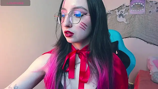 Snapshot of Julieta_cott chatting on 11-01-25, 01:29 Julieta cott online show from 11-01-25, 01:29