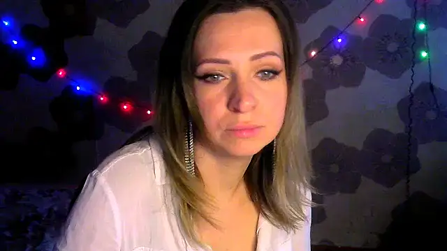 Queen Daenerys online show from 10-07-25, 09:39