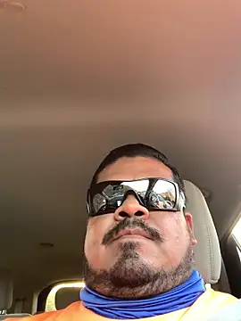 ThickD619 online show from 09-30-25, 01:10