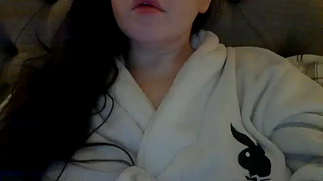 Snapshot of Sandysecret chatting on 12-17-24, 08:21 Sandysecret online show from 12-17-24, 08:21