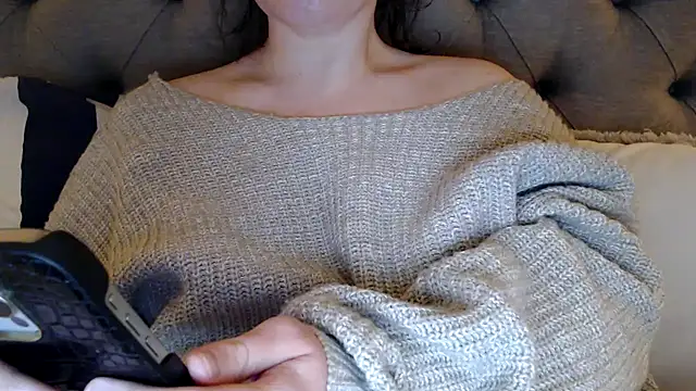 Snapshot of Sandysecret chatting on 01-22-25, 07:56 Sandysecret online show from 01-22-25, 07:56