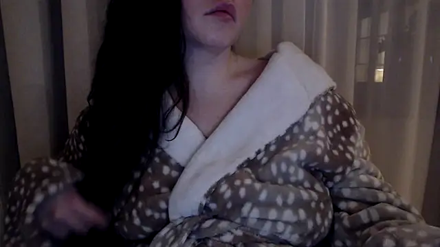Snapshot of Sandysecret chatting on 02-25-25, 08:41 Sandysecret online show from 02-25-25, 08:41