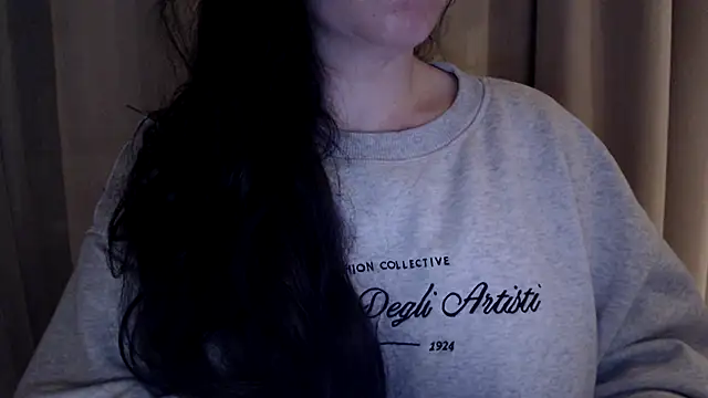 Snapshot of Sandysecret chatting on 11-12-25, 09:03 Sandysecret online show from 11-12-25, 09:03