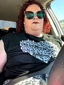 Snapshot of MsStrawbooty chatting on 10-09-25, 08:18 MsStrawbooty online show from 10-09-25, 08:18