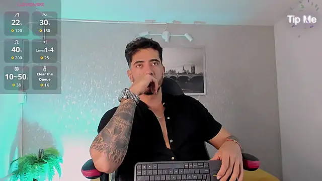 Nate franco online show from 10-20-25, 06:36