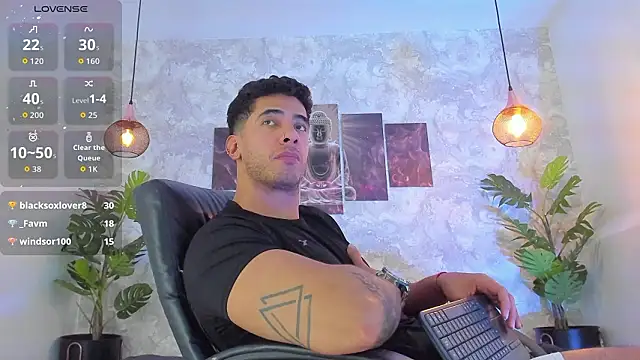 Snapshot of Nate_franco chatting on 02-03-26, 06:40 Nate franco online show from 02-03-26, 06:40