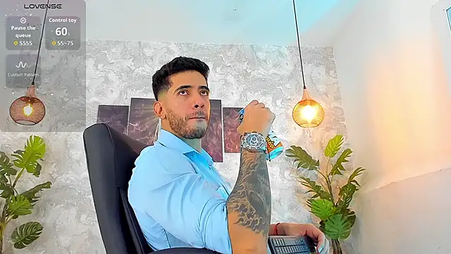 Snapshot of Nate_franco chatting on 02-23-26, 04:54 Nate franco online show from 02-23-26, 04:54