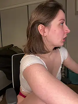 Snapshot of nerdynina chatting on 01-08-25, 02:14 nerdynina online show from 01-08-25, 02:14