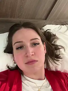 Snapshot of nerdynina chatting on 01-21-25, 04:54 nerdynina online show from 01-21-25, 04:54