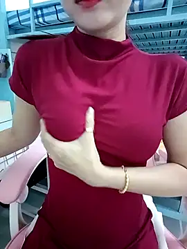    Erin    online show from 01-28-25, 05:56