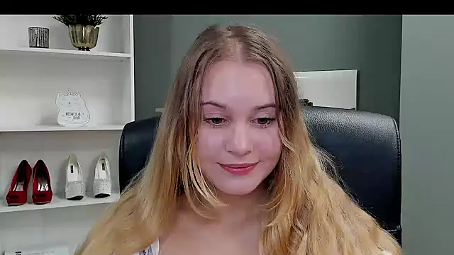 kitty valeria online show from 09-17-25, 08:54