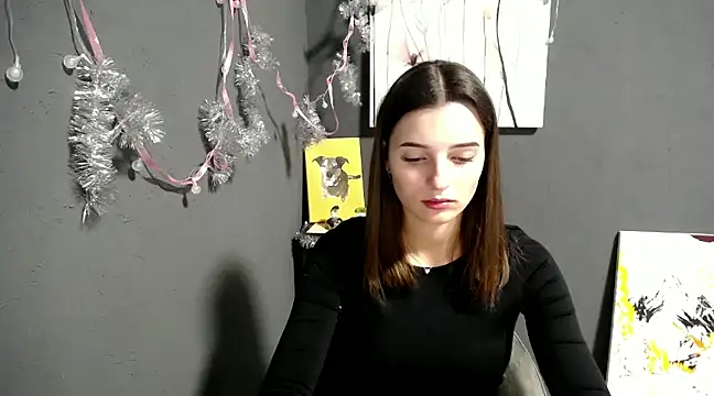 Snapshot of lady_olivia_ chatting on 12-13-24, 01:44 lady olivia online show from 12-13-24, 01:44