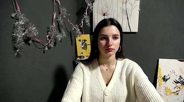 Snapshot of lady_olivia_ chatting on 12-17-24, 01:49 lady olivia online show from 12-17-24, 01:49