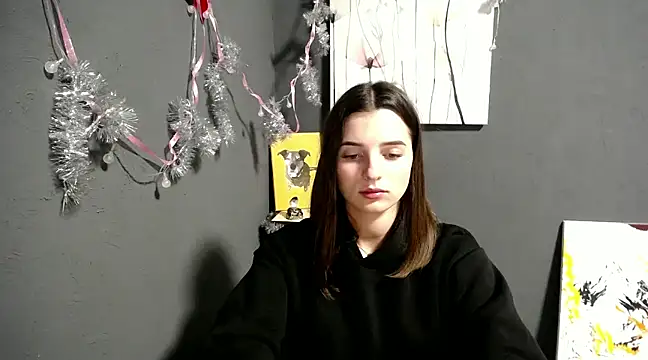 Snapshot of lady_olivia_ chatting on 12-18-24, 05:10 lady olivia online show from 12-18-24, 05:10