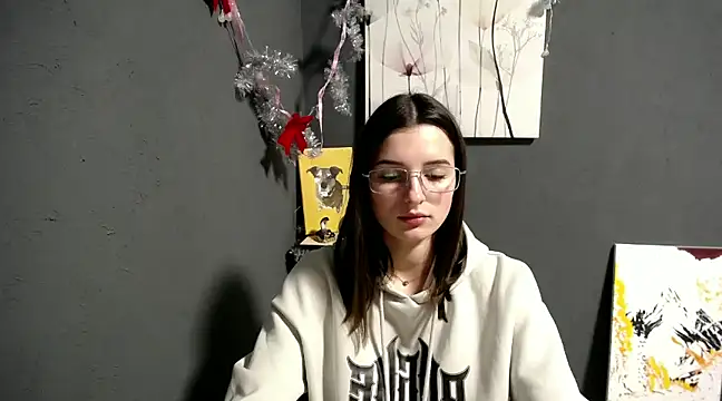 Snapshot of lady_olivia_ chatting on 12-24-24, 05:13 lady olivia online show from 12-24-24, 05:13