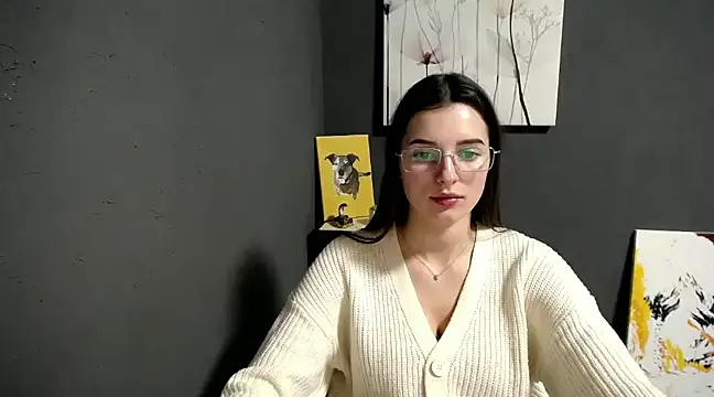 Snapshot of lady_olivia_ chatting on 01-16-25, 06:48 lady olivia online show from 01-16-25, 06:48