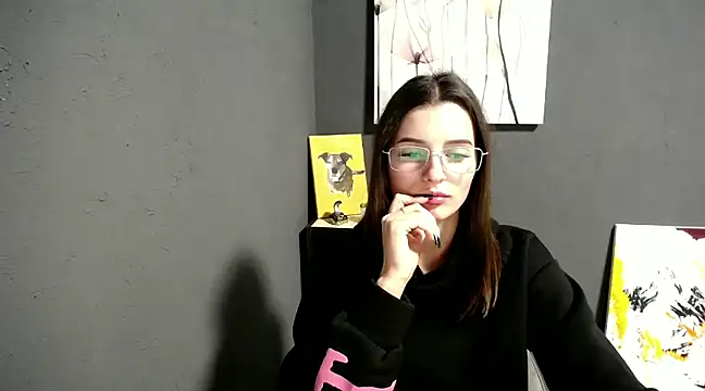 Snapshot of lady_olivia_ chatting on 01-21-25, 04:58 lady olivia online show from 01-21-25, 04:58