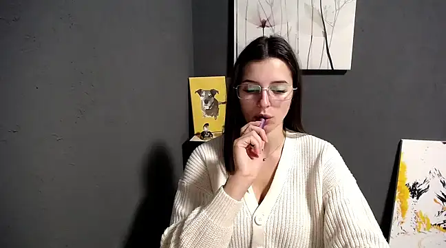 Snapshot of lady_olivia_ chatting on 02-19-25, 12:22 lady olivia online show from 02-19-25, 12:22