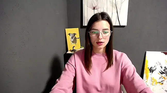 Snapshot of lady_olivia_ chatting on 02-20-25, 01:30 lady olivia online show from 02-20-25, 01:30