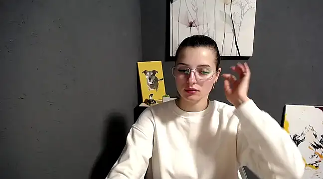 Snapshot of lady_olivia_ chatting on 02-24-25, 04:47 lady olivia online show from 02-24-25, 04:47