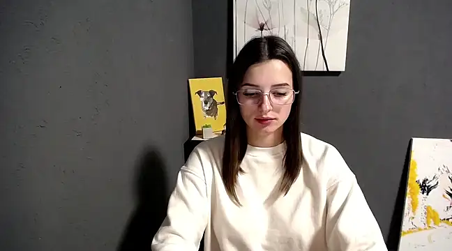 Snapshot of lady_olivia_ chatting on 02-26-25, 04:35 lady olivia online show from 02-26-25, 04:35