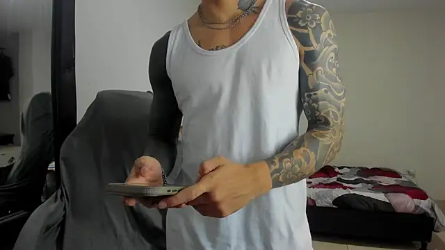 Snapshot of Balo_lovers chatting on 02-25-25, 02:54 Balo lovers online show from 02-25-25, 02:54