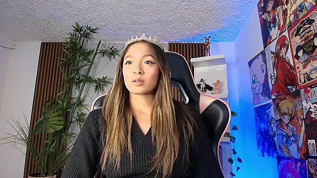 Victoria Adams14 online show from 10-19-25, 03:51