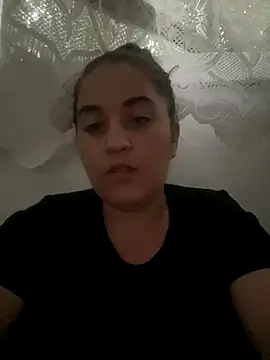Snapshot of yzabell18 chatting on 09-14-25, 03:44 yzabell18 online show from 09-14-25, 03:44