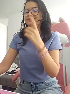 azumiichan online show from 01-17-26, 05:27