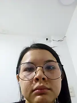 azumiichan online show from 03-01-26, 01:18