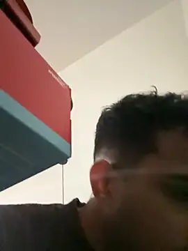 Notahuman1082 online show from 11-22-25, 12:31