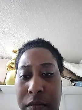 Snapshot of Lady_Libra chatting on 02-27-25, 06:42 Lady Libra online show from 02-27-25, 06:42