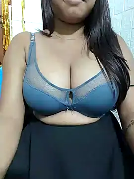 Snapshot of Soniya_776 chatting on 01-05-25, 07:49 Soniya 776 online show from 01-05-25, 07:49