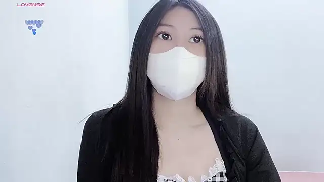 tanhxiu online show from 12-14-25, 02:44