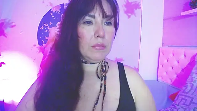 evelyn mature19 online show from 09-25-25, 06:11