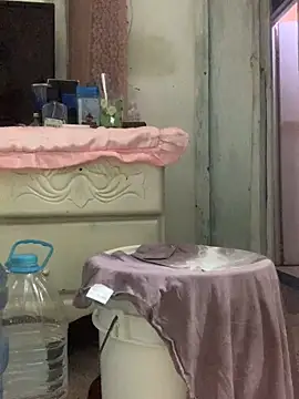 funpharoh1 online show from 10-20-25, 09:37